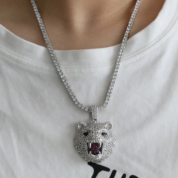 Roaring Bear Hip Hop -riipus